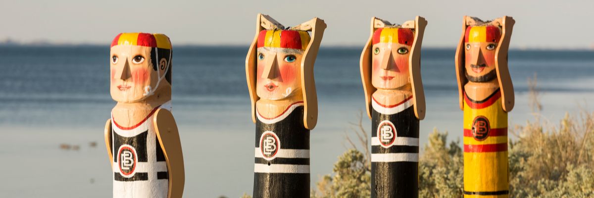 Geelong beach statues